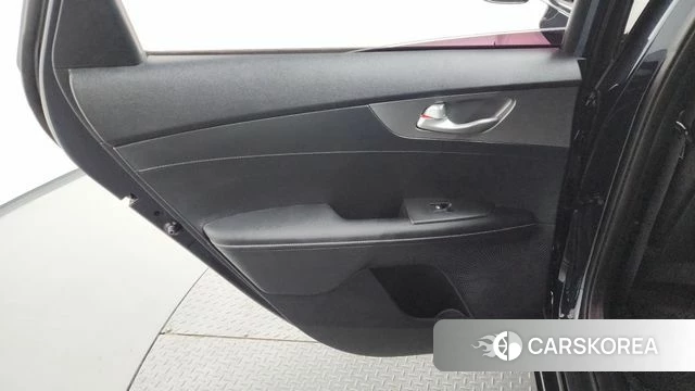 Kia Come New K3 id 4502733 из Кореи 17