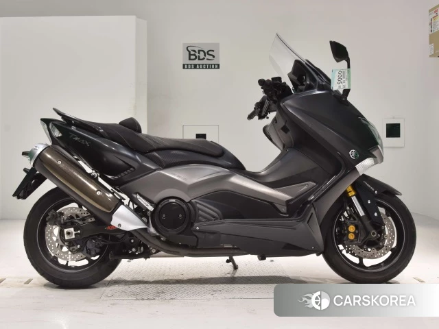 Проданный Yamaha T-MAX 530 2015 из Японии