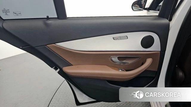 Mercedes-Benz E-Class W213 id 4614203 из Кореи 17