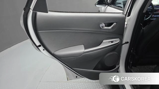 Hyundai The New Kona id 4324344 из Кореи 17