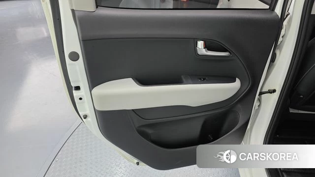 Kia The New Kia Ray id 4463261 из Кореи 17