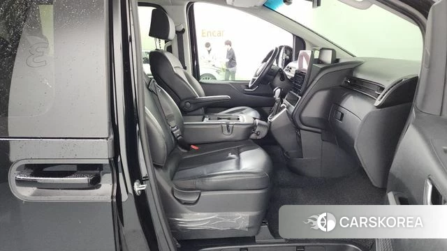 Hyundai Staria id 4302883 из Кореи 17