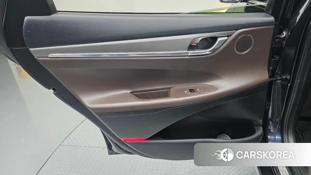 Hyundai The New Grandeur IG id 4759080 из Кореи 17