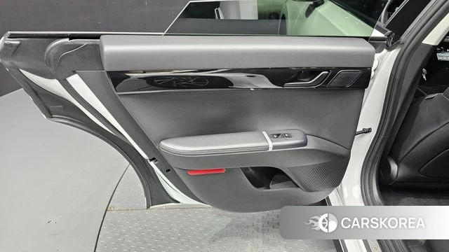 Hyundai Grandeur (GN7) id 4388593 из Кореи 17