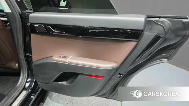 Hyundai Grandeur Hybrid (GN7) id 4337196 из Кореи 17