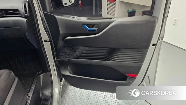 Hyundai Staria id 4603935 из Кореи 17