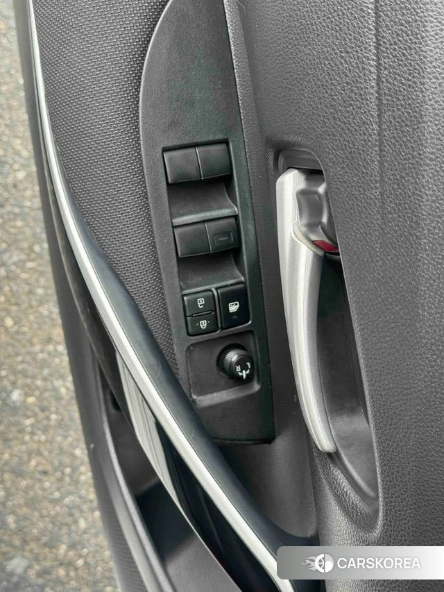 Toyota Lei Ling id 4336362 из Китая 17