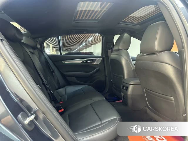 Cadillac CT5 id 3895894 из Китая 17