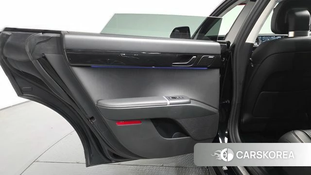 Hyundai Grandeur (GN7) id 4500383 из Кореи 17
