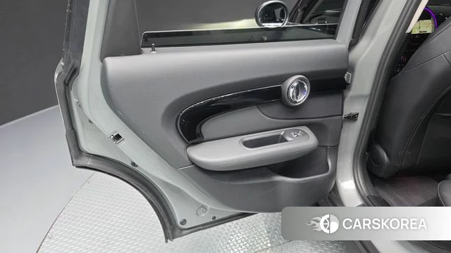 Mini Cooper Clubman id 4529836 из Кореи 17