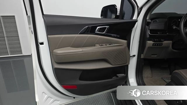 Kia The New Carnival 4th Generation id 4427546 из Кореи 17