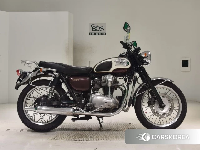 Проданный Kawasaki W650 2010 из Японии