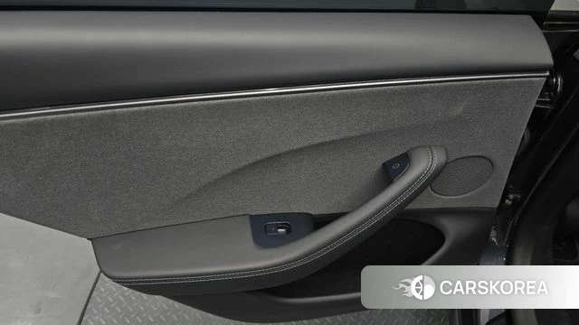 Tesla Model 3 id 4834145 из Кореи 17