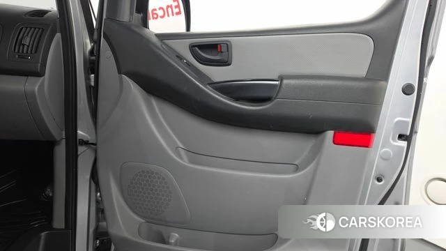 Hyundai The New Grand Starex id 4849850 из Кореи 17