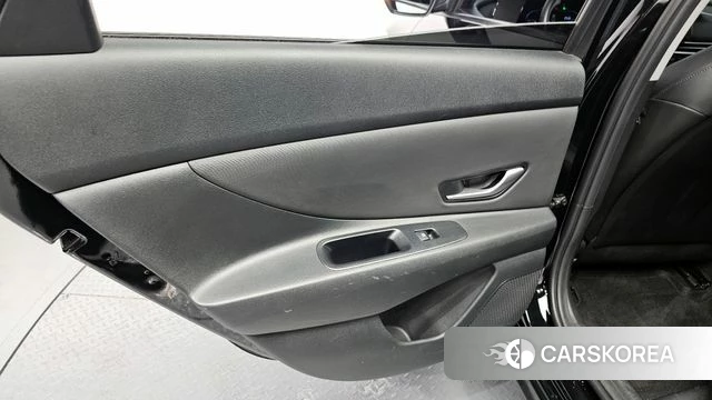 Hyundai The New Avante (CN7) id 4400381 из Кореи 17