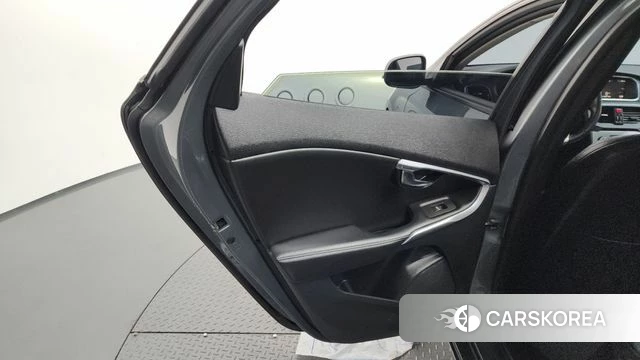 Volvo V40 id 4525779 из Кореи 17