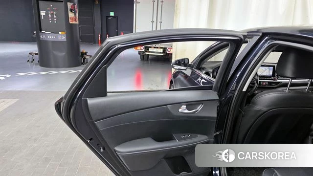 Kia Come New K3 id 4225645 из Кореи 17