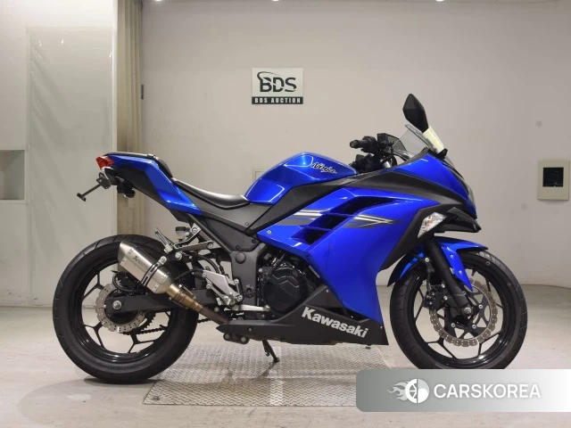 Проданный Kawasaki NINJA 250 2017 из Японии