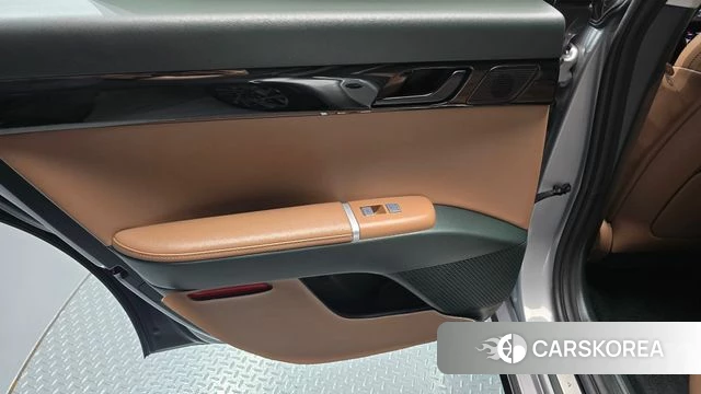 Hyundai Grandeur Hybrid (GN7) id 4591913 из Кореи 17