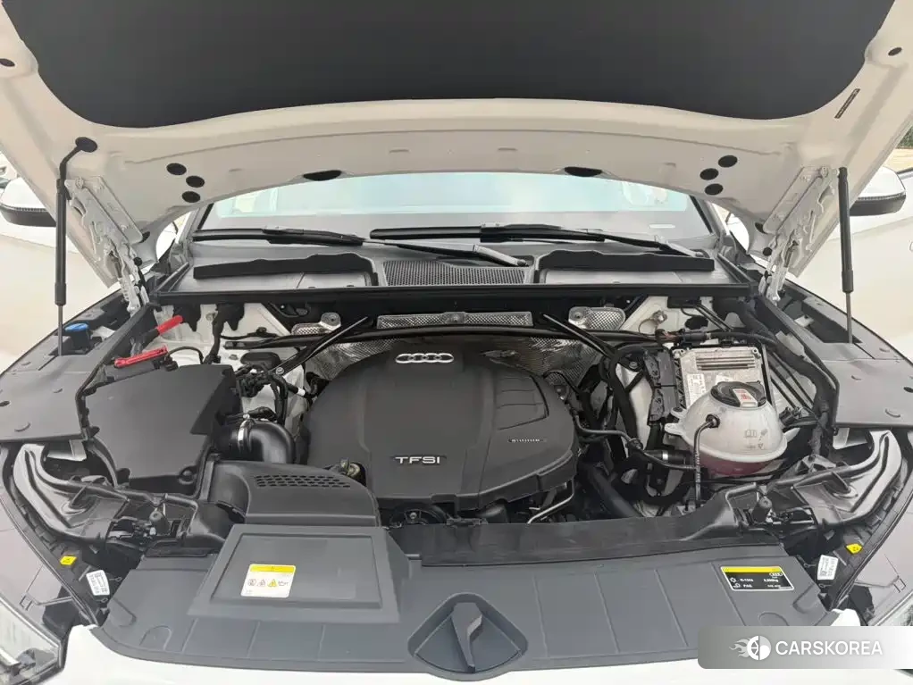 Audi Q5L id 4655134 из Китая 17