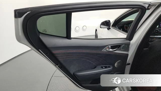 Kia Stinger Meister id 4408901 из Кореи 17