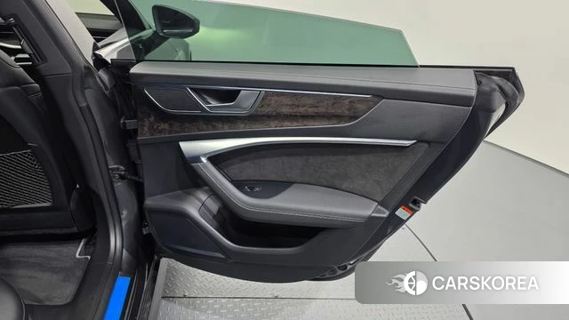 Audi A7 (4K) id 4224541 из Кореи 17