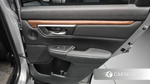 Honda CR-V 5th generation id 4445061 из Кореи 17