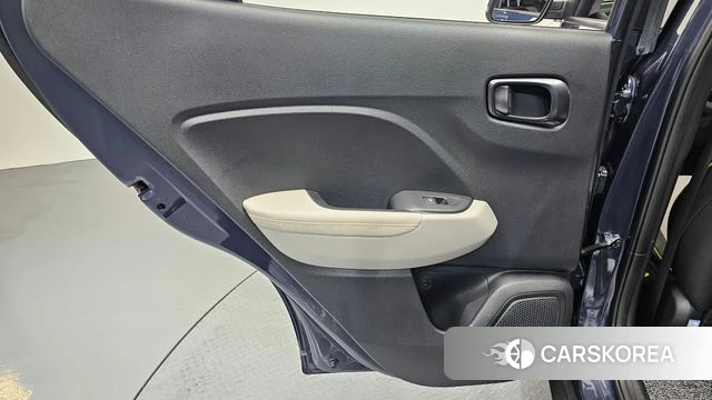 Hyundai Venue id 4342934 из Кореи 17