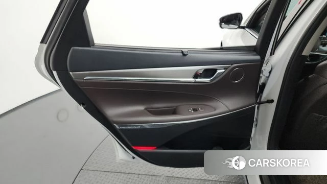 Hyundai The New Grandeur IG id 4642280 из Кореи 17