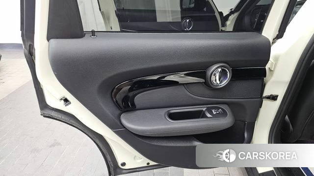 Mini Cooper D Clubman id 4573165 из Кореи 17