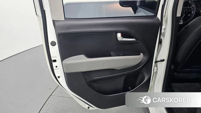 Kia The New Kia Ray id 4584168 из Кореи 16