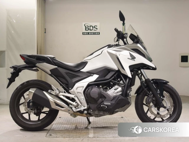 Проданный Honda NC750X DCT 2021 из Японии