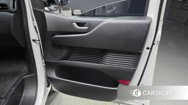 Hyundai Staria id 4540138 из Кореи 17