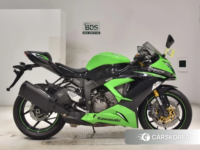Проданный Kawasaki ZX-6R NINJA 2014 из Японии