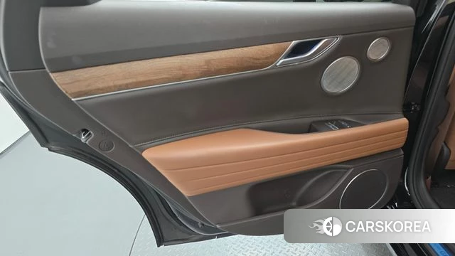 Genesis Electrified G80 (RG3) id 4500981 из Кореи 17