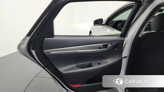 Hyundai The New Grandeur IG Hybrid id 4282421 из Кореи 17