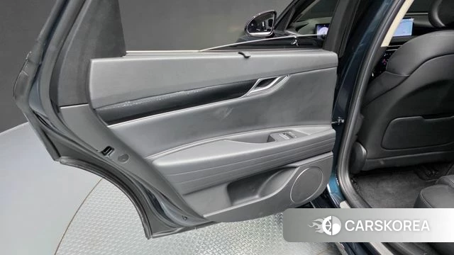Genesis G80 (RG3) id 4280179 из Кореи 17
