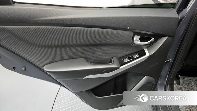 Ssangyong New Style Korando C id 4269532 из Кореи 17