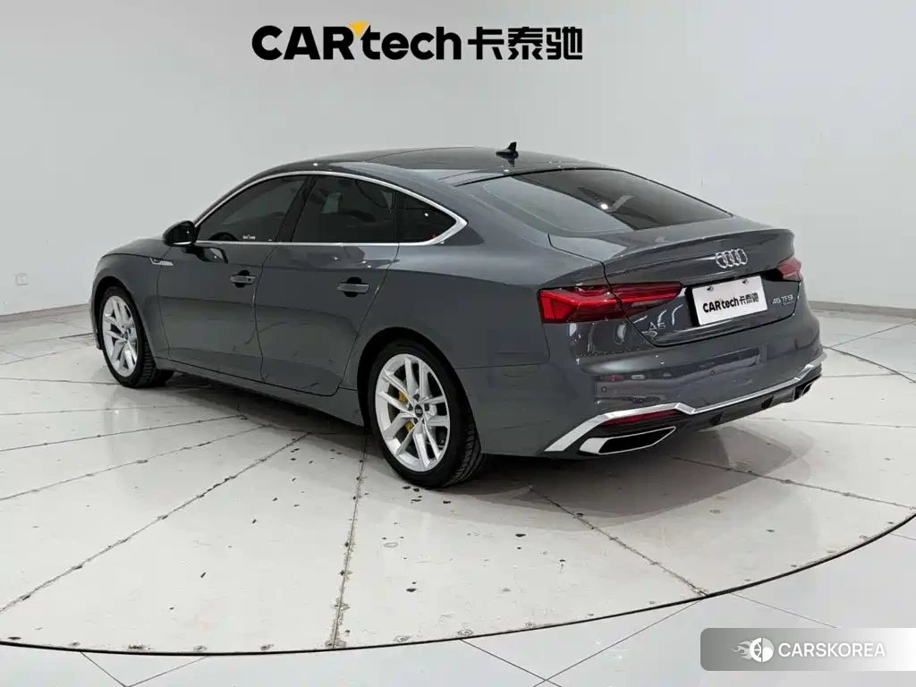 Audi A5 id 4629687 из Китая 17