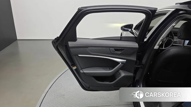 Audi A6 (C8) id 4572327 из Кореи 17