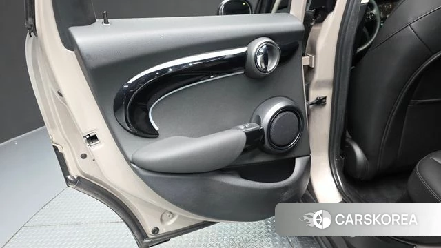 Mini Cooper id 4355525 из Кореи 17