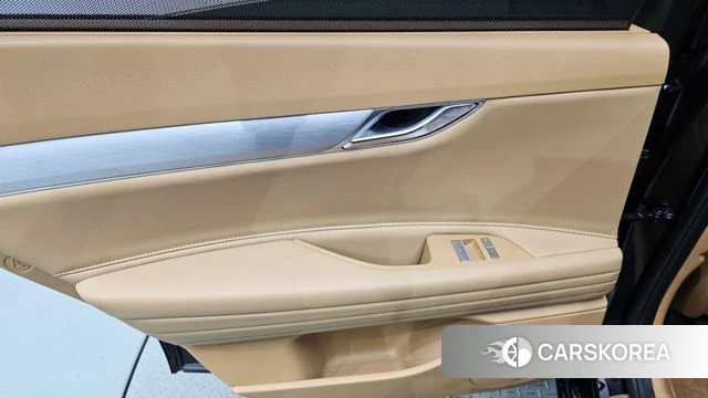 Genesis G80 (RG3) id 4701035 из Кореи 17