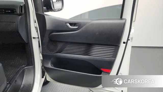 Hyundai Staria id 4427423 из Кореи 17