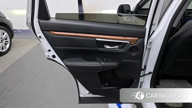 Honda CR-V 5th generation id 4396410 из Кореи 17