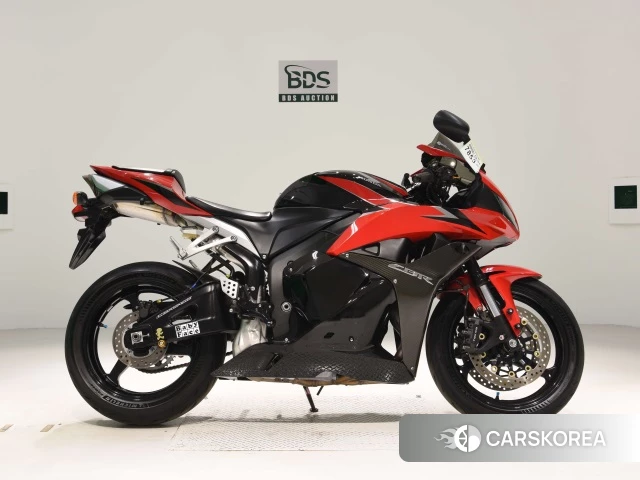Проданный Honda CBR600RR 2013 из Японии, фото 2