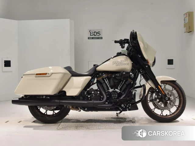 Проданный Harley-Davidson Street Glide ST FLHXST1920 2023 из Японии