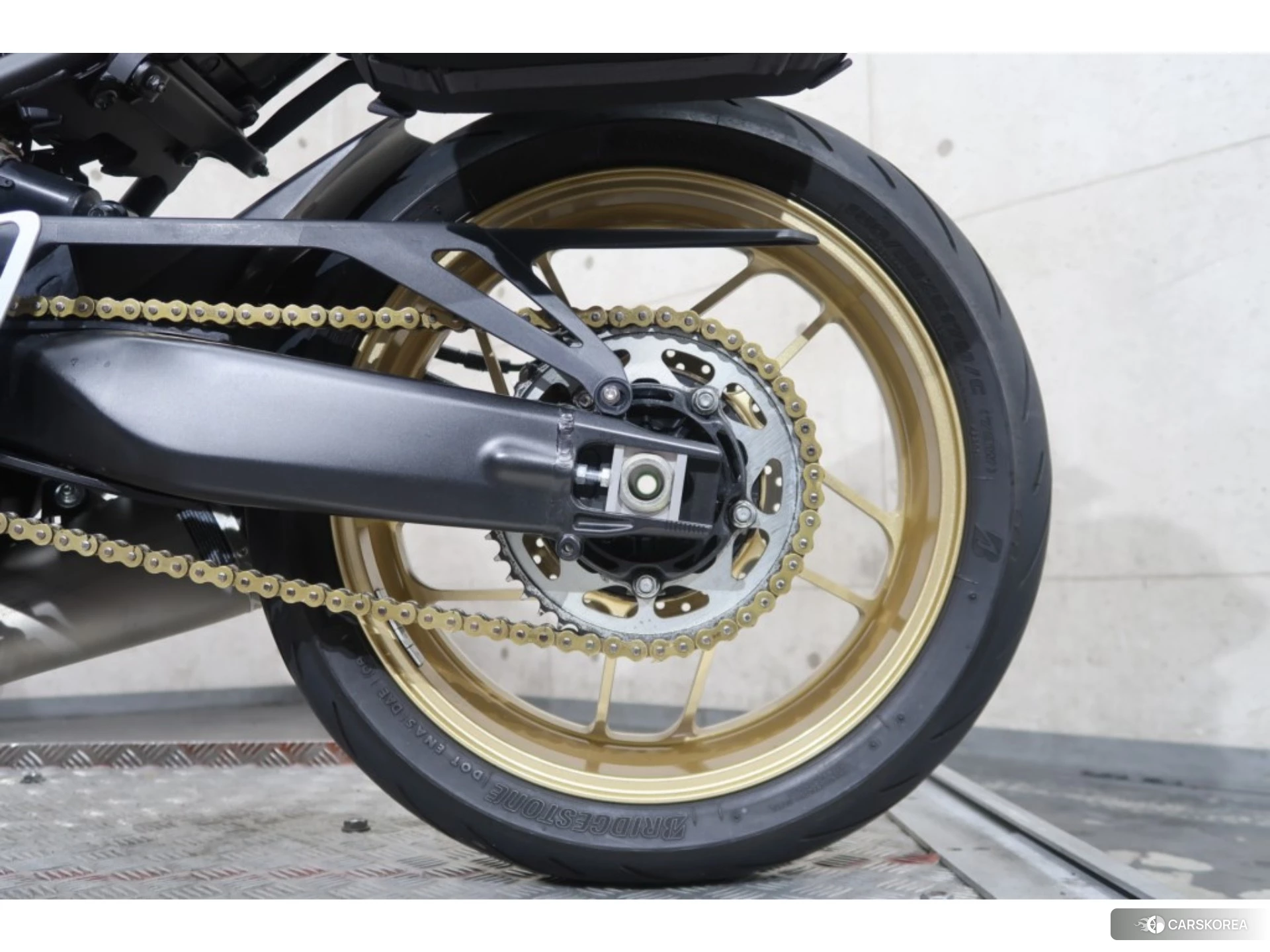 Yamaha XSR900 id 4183471 из Японии 17