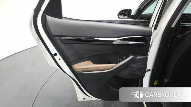 Kia Seltos id 4244998 из Кореи 17