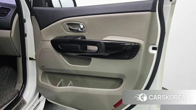 Kia The New Carnival id 4447495 из Кореи 17