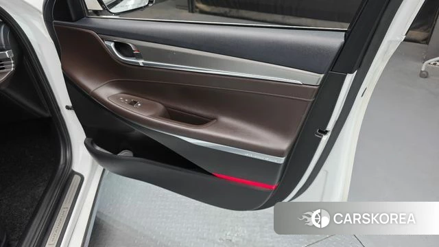 Hyundai The New Grandeur IG id 4203132 из Кореи 17